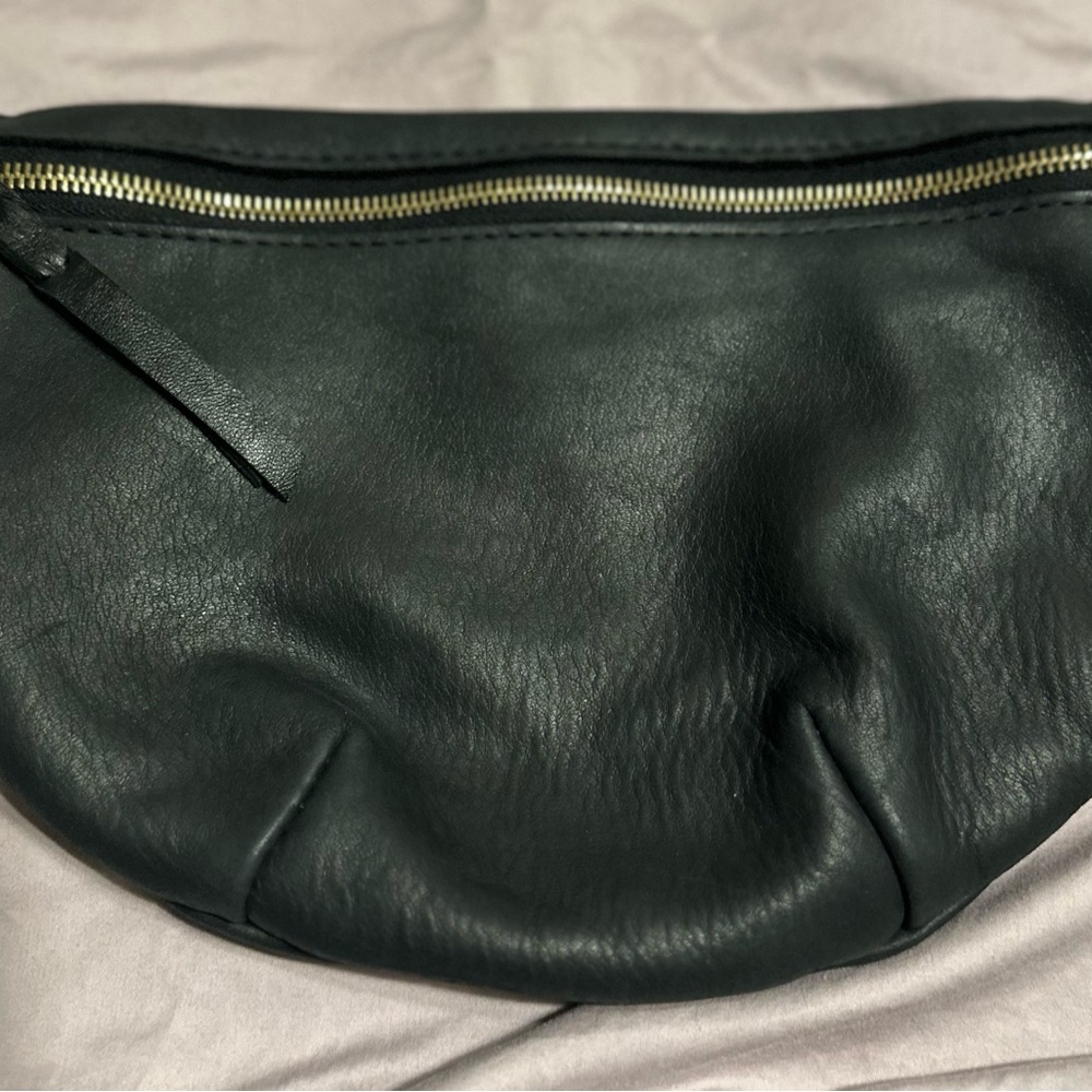 Black Leather sling